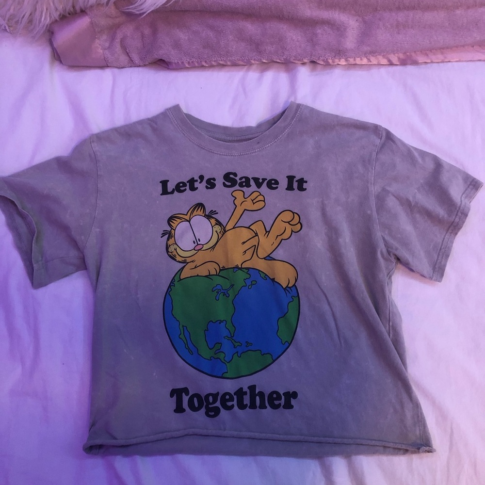 garfield cropped top